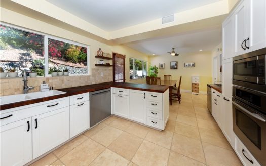 12441 Daryl Ave, Granada Hills, CA 91344